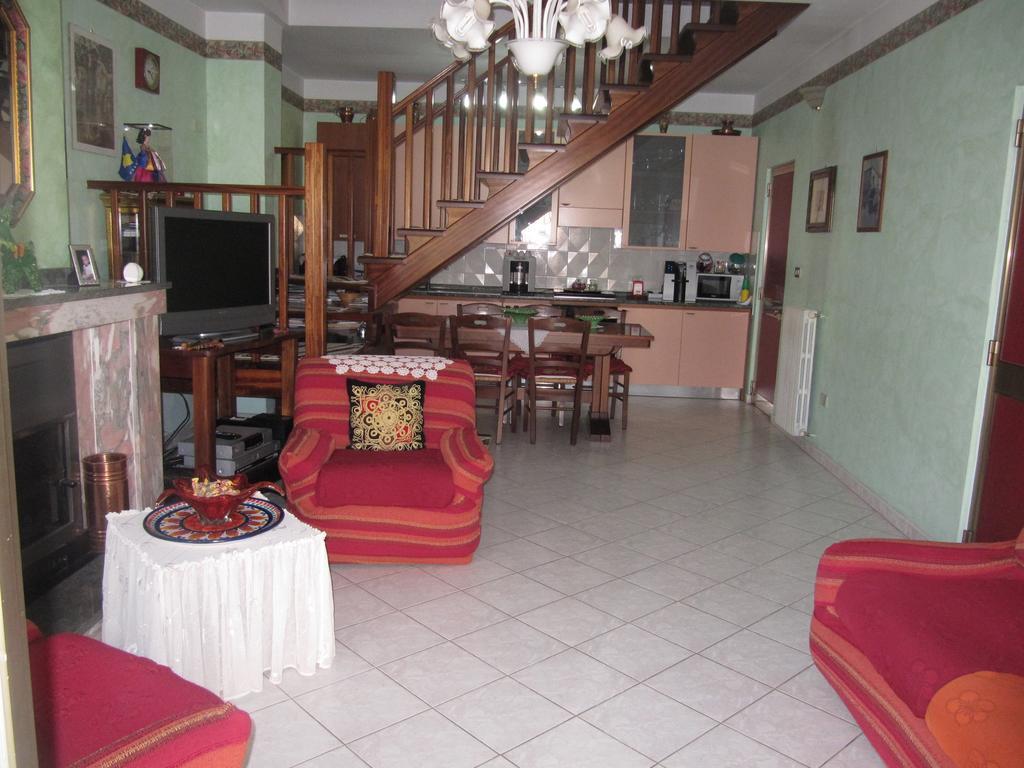 Bed and Breakfast Montagne Rocciose Frascineto Zewnętrze zdjęcie
