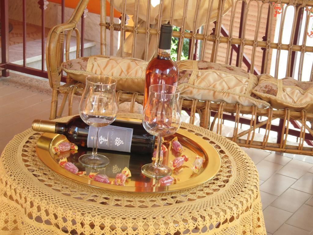 Bed and Breakfast Montagne Rocciose Frascineto Zewnętrze zdjęcie